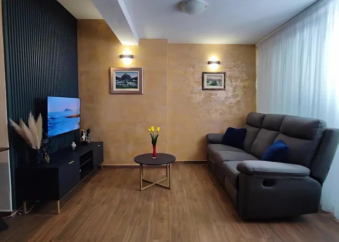 Apartment With Sea View
