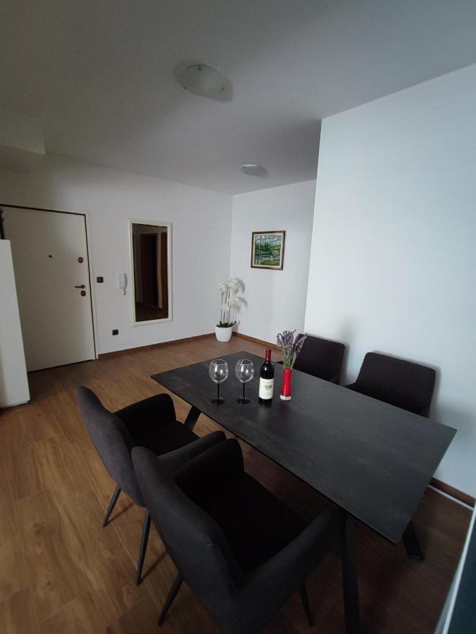 With Sea View Apartment Baska Voda