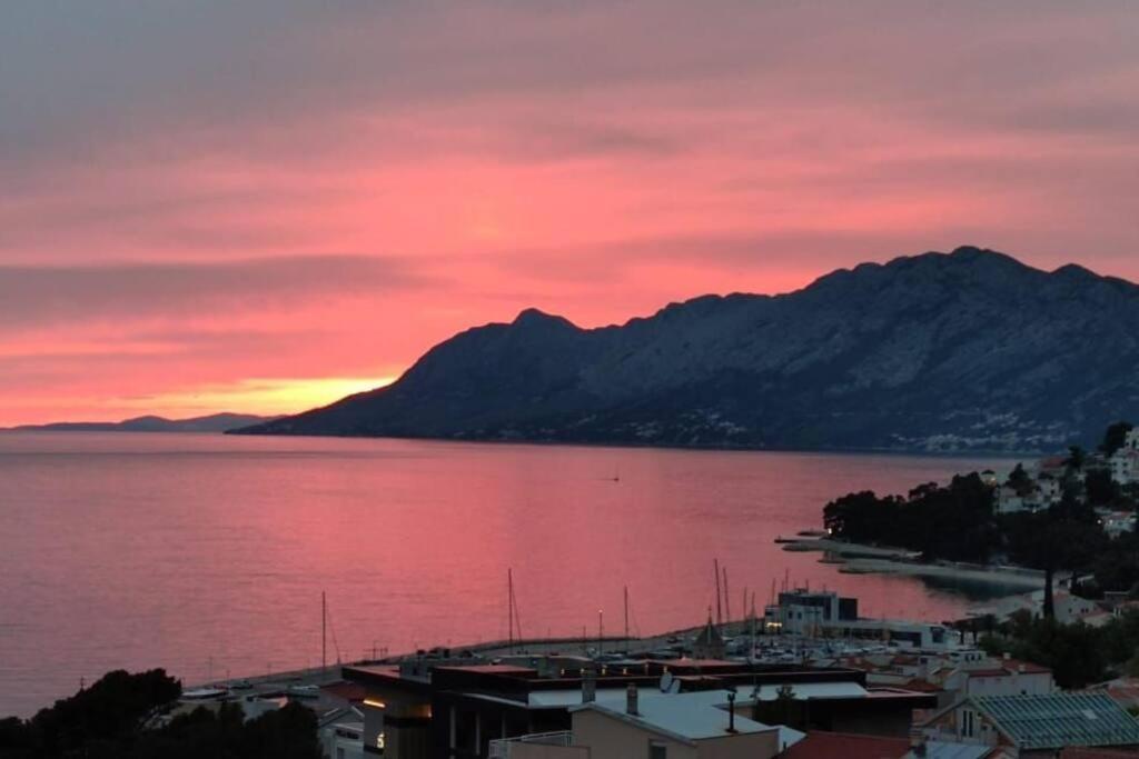 With Sea View Baška Voda